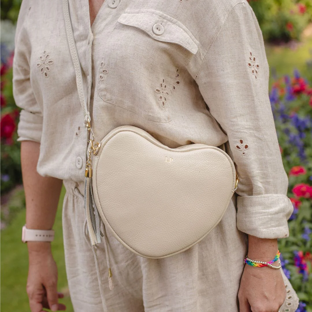 Ella Heart Bag - Image 15